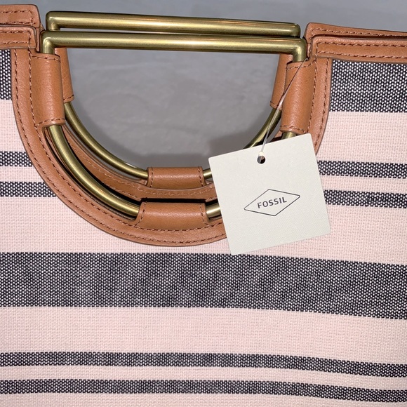 Fossil tote - Picture 4 of 16